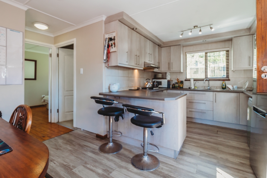 3 Bedroom Property for Sale in Denneoord Western Cape